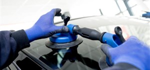 汽车玻璃服务对电动车辆有什么不同吗?